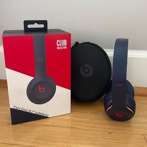Beats Solo 3 wireless club collection